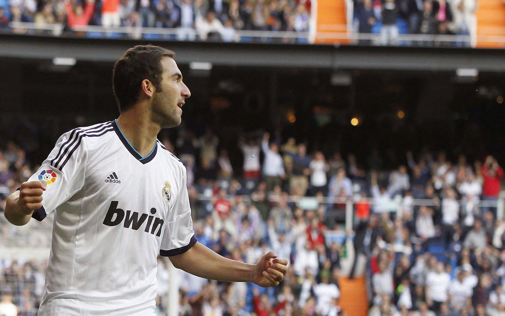 【爱游戏体育】U15国足东亚杯防守崩盘，两场狂丢四球，角球漏人痼疾难除